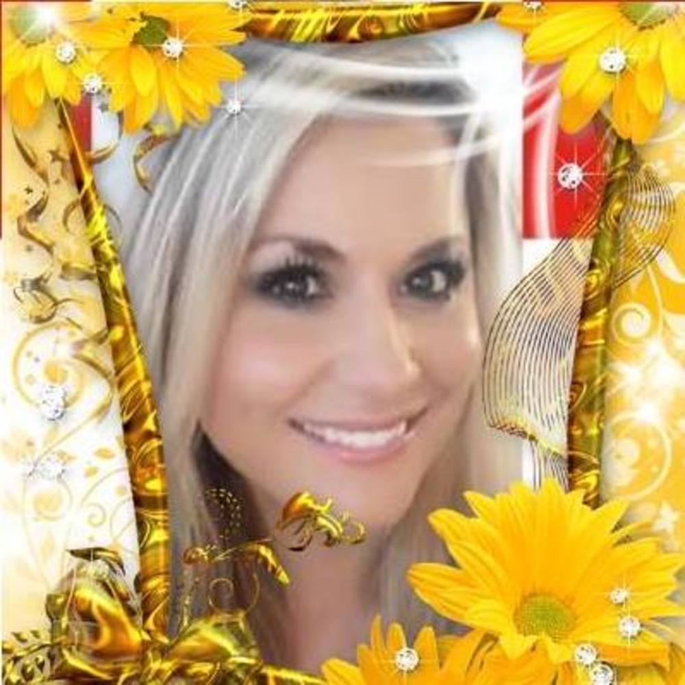 Meet your Posher, Monique